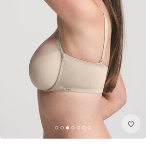 SKIMS No Show Unlined Balconette Bra